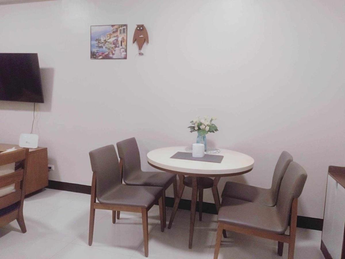 Mactan Newtown Seaview Condo By Fjcivo Lapu-Lapu City Kültér fotó